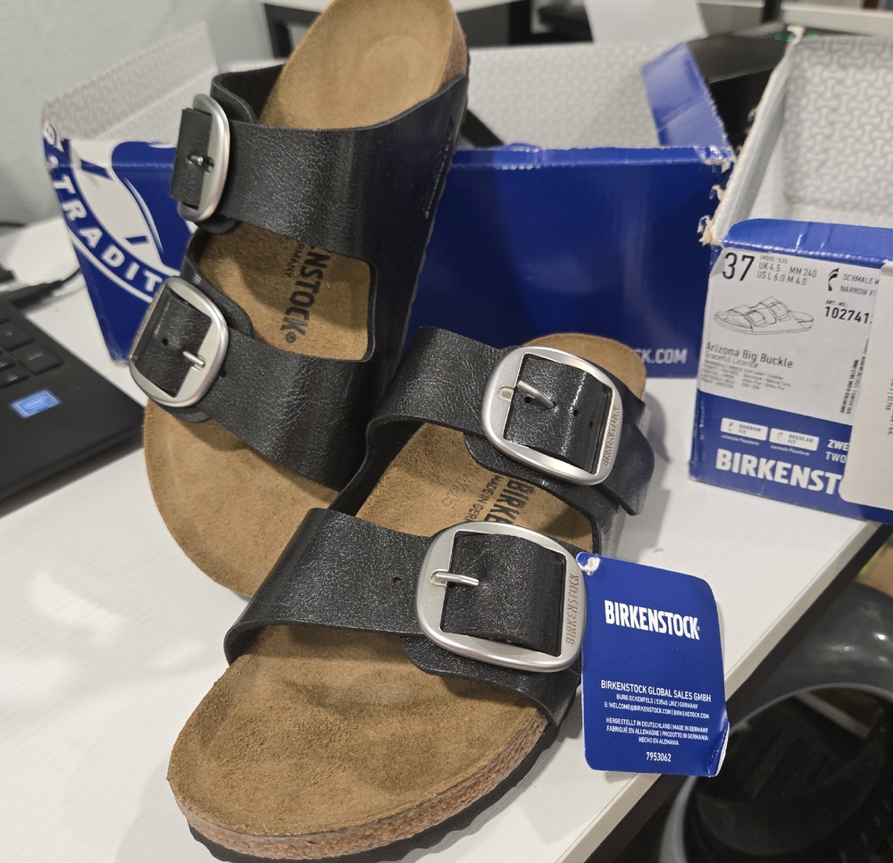 Birkenstock Black Sandals Arizona Big Buckle Unisex NITB